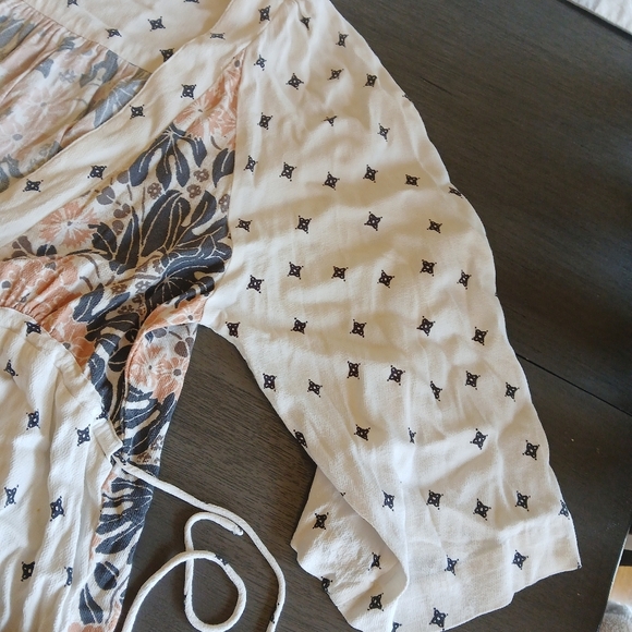 Free People Foral and Bird Print Dress NWOT SIZE Xs - Picture 5 of 7